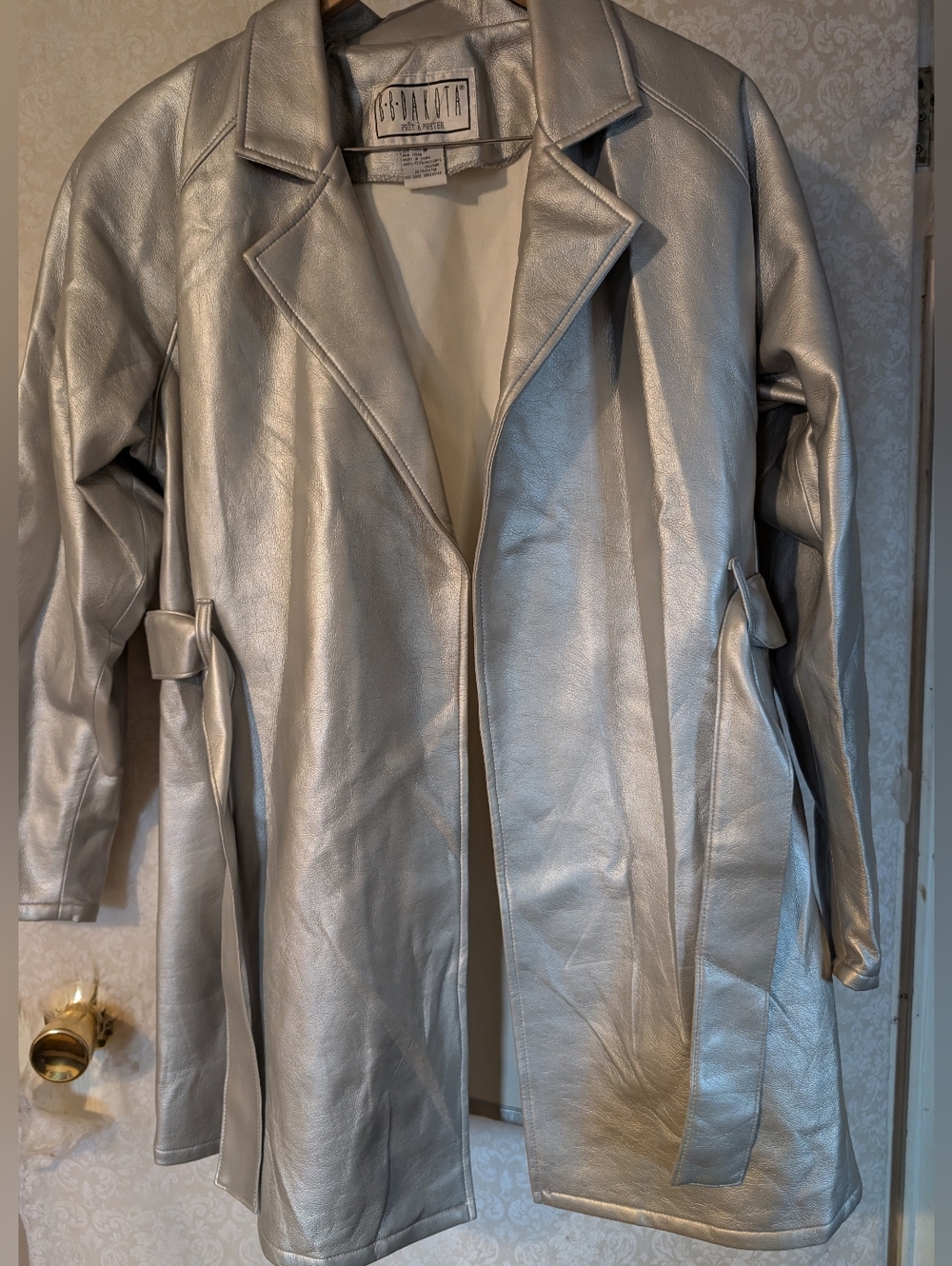BB Dakota Faux Leather Silver Jacket Sz. Medium Y2K